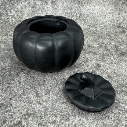 Black Pumpkin Storage Pot